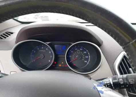 2012 Hyundai Tucson Limited z USA, uszkodzony, nr VIN KM8JU3AC2CU530286